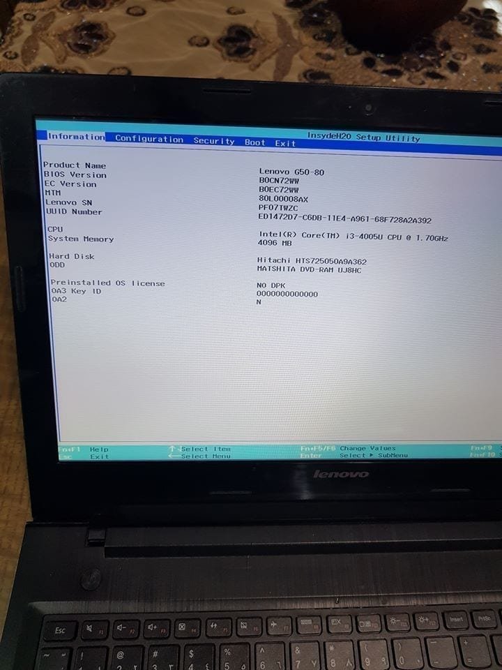 Lenovo G50 15.6" Laptop 4th Gen Intel Core i3-4030U / 4GB Memory / 1TB HD / DVD±RW/CD-RW / Webcam / Windows 10