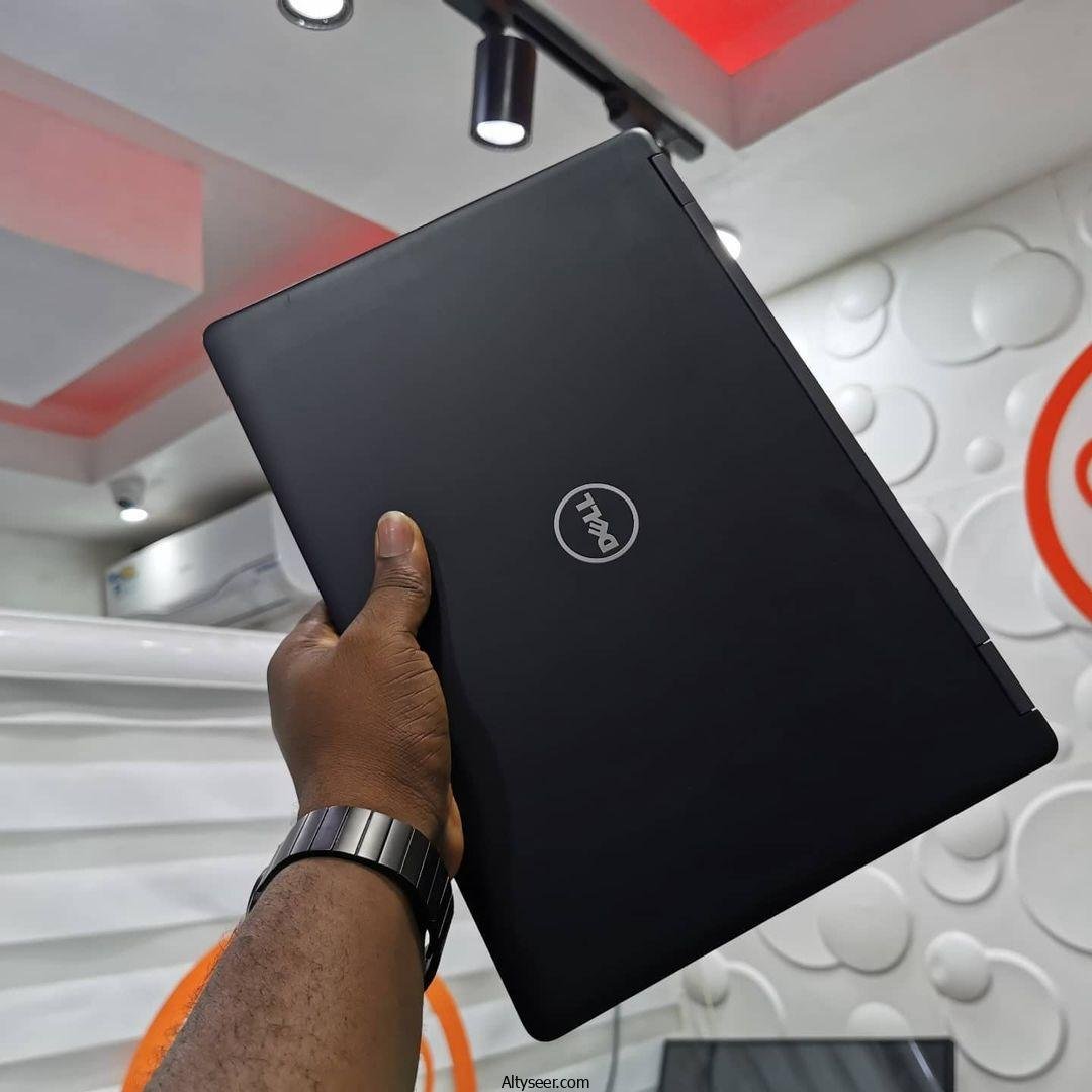 Dell Latitude 5480 Intel Core I7-6600U 8GB Ram 256GB SSD NVIDIA GeForce 930MX 2GB 14″ Inch HD - الصورة 2