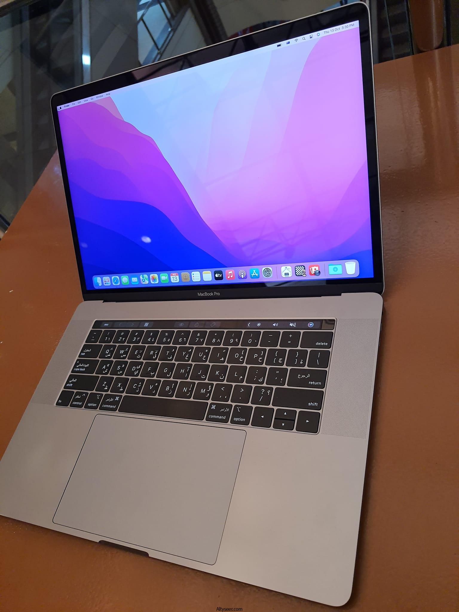 Apple macbook Pro 2018 . Processor core i7 Ram 16 Hard 512 giga m2