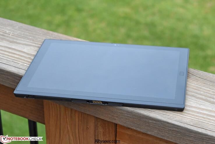 Lenovo - ThinkPad X1 Tablet 2-in-1 12" Touch-Screen Laptop - Intel Core i5 - 8GB Memory - 256GB Solid State Drive - Black - الصورة 3