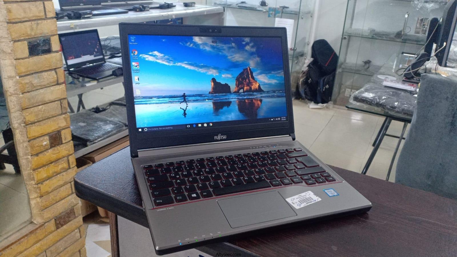 Fujitsu LIFEBOOK E736 الالماني وصل - ملك الجيل السادس - معاه شنطة وماوس وحروف عربي وشنطة يد - الصورة 6
