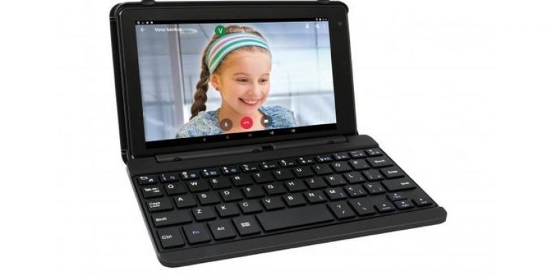 Voyager 7″ 16 GB Laptop And Tablet 2 In 1